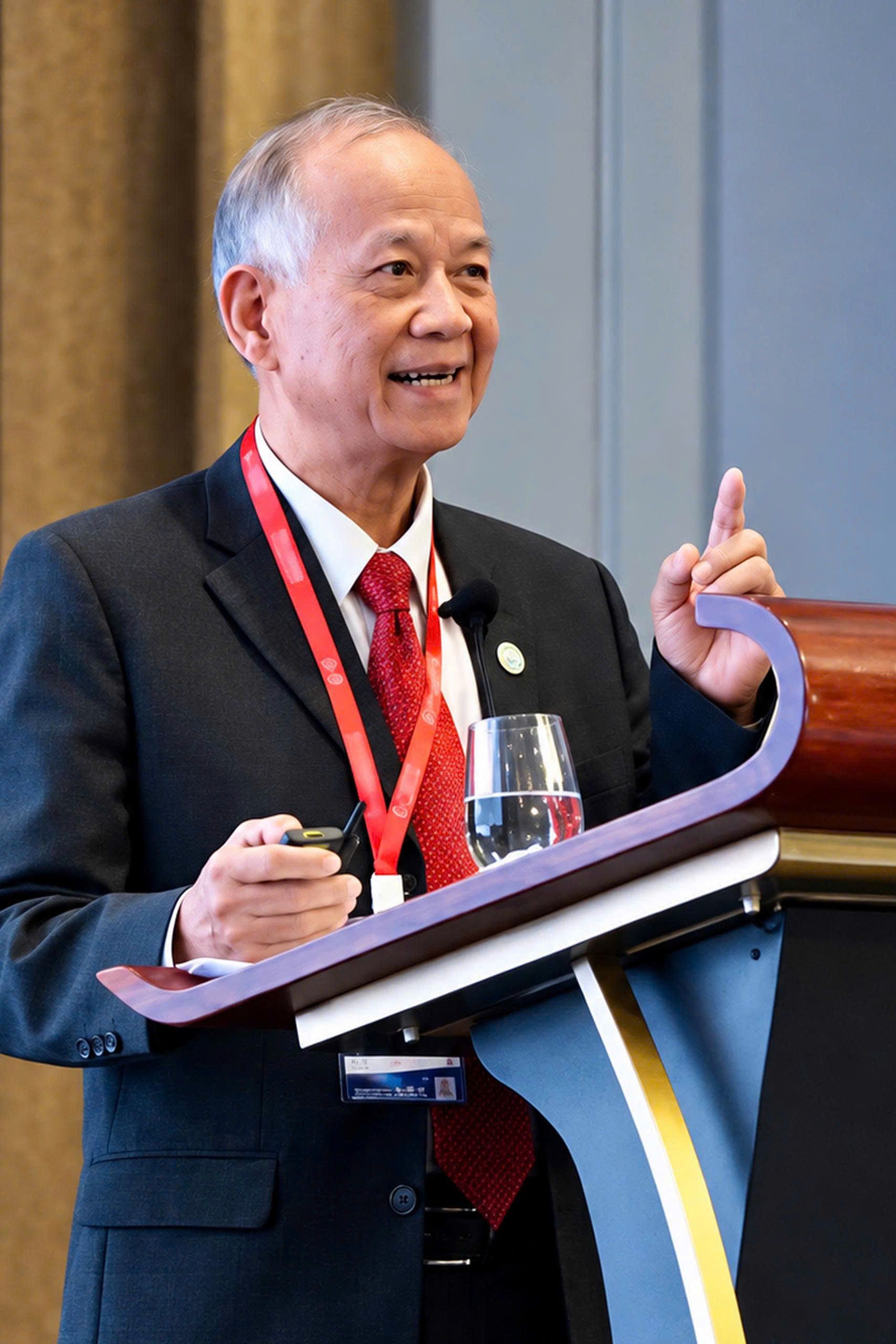 Dr Nguyen Minh Phong