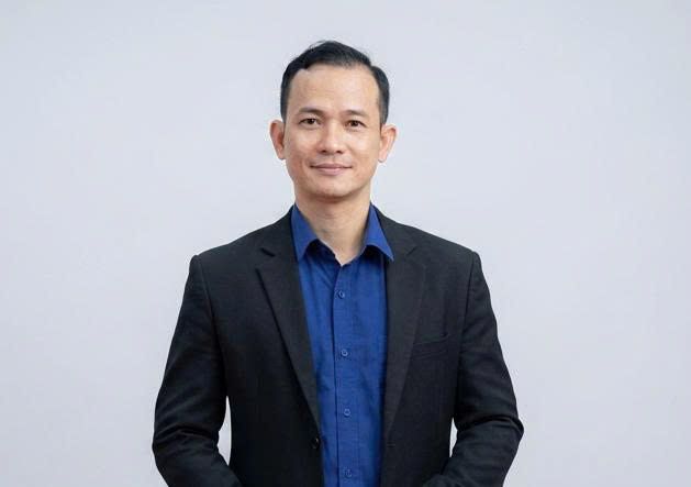 Mr Nguyen Dinh Tan