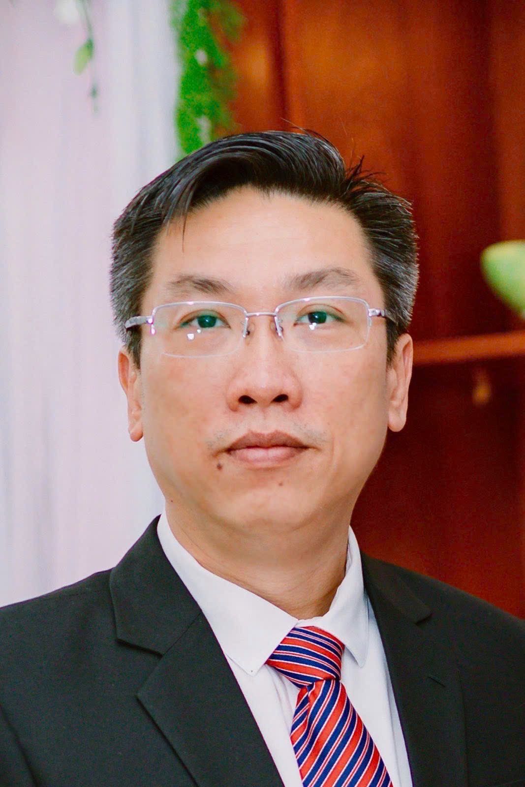 Mr Ngo Anh Tuan